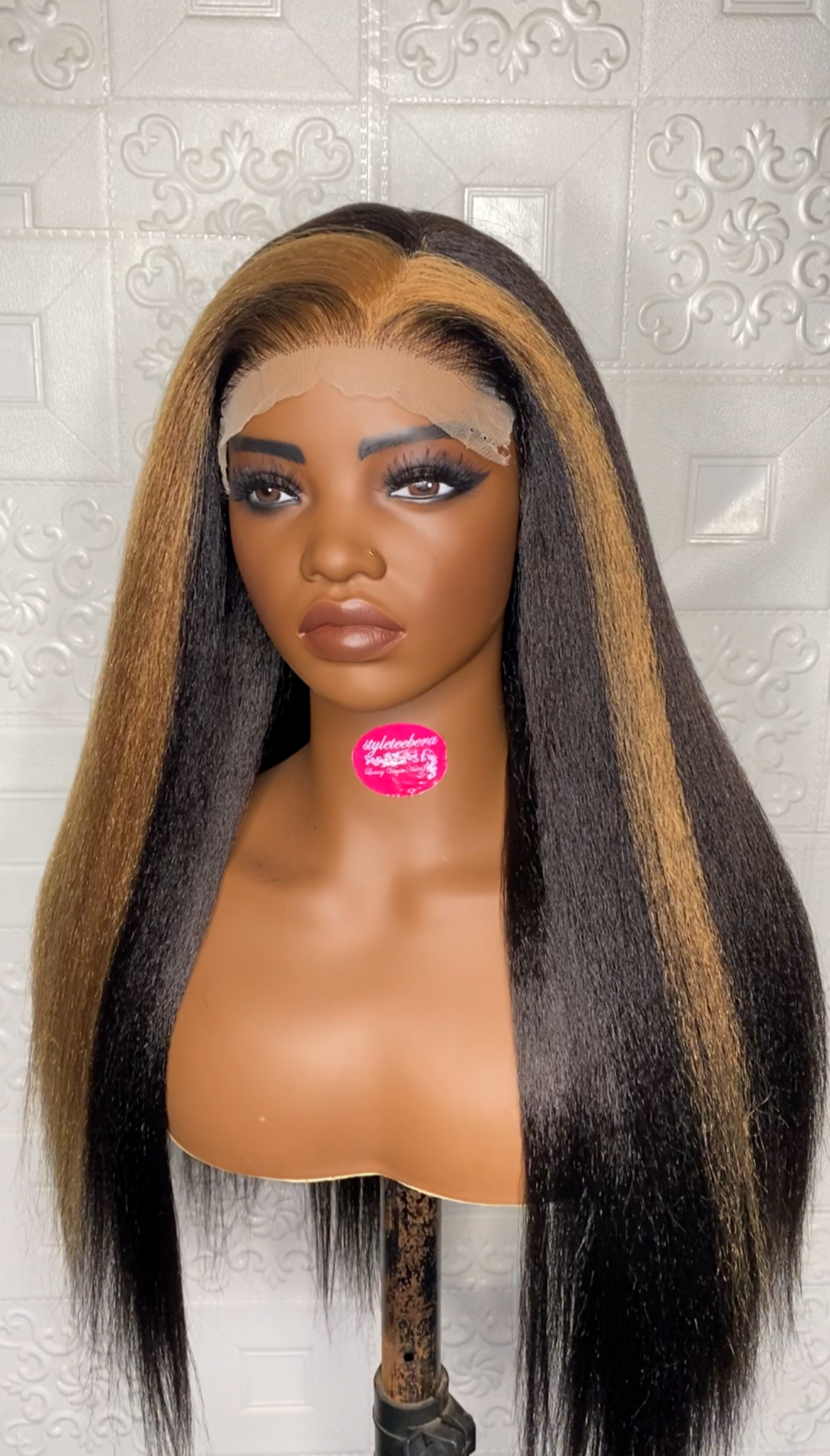 Havanah natural kinky straight wig(with blonde birthmark highlight)