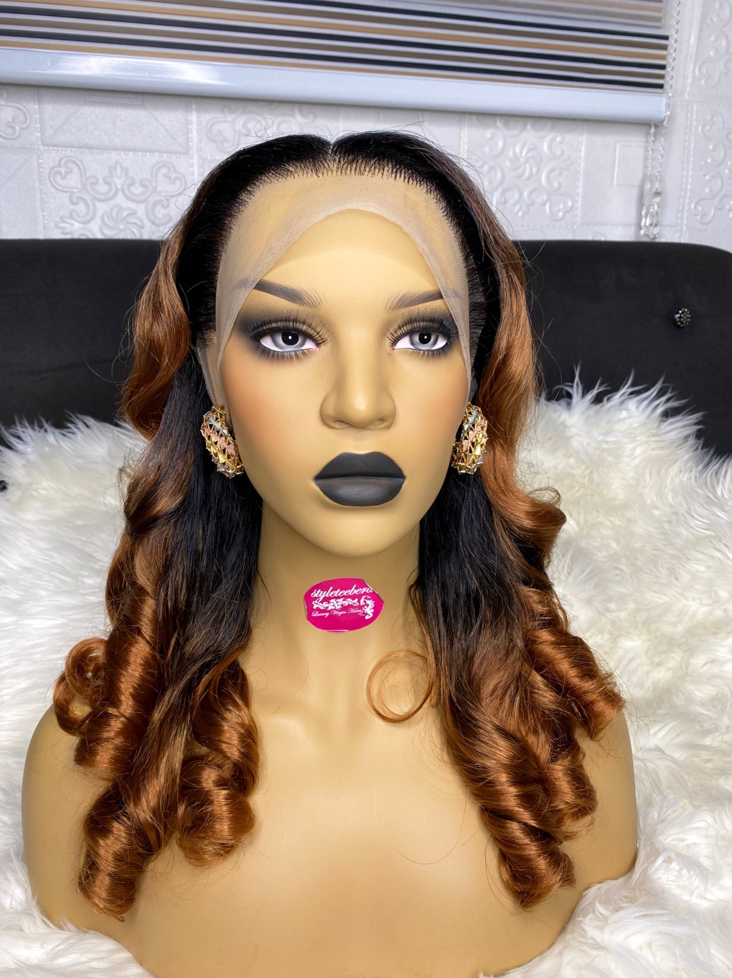 Dutch forever super bouncy wig