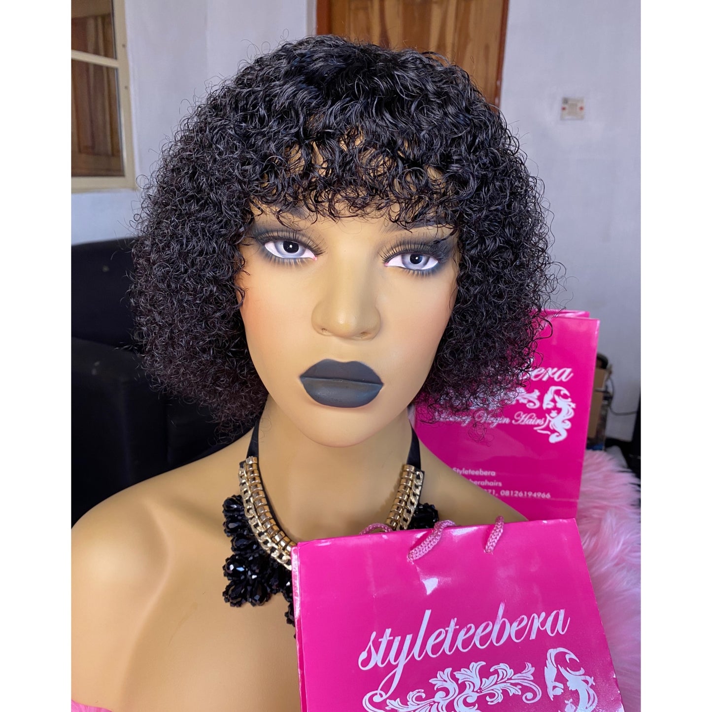 Cassy curly bang wig