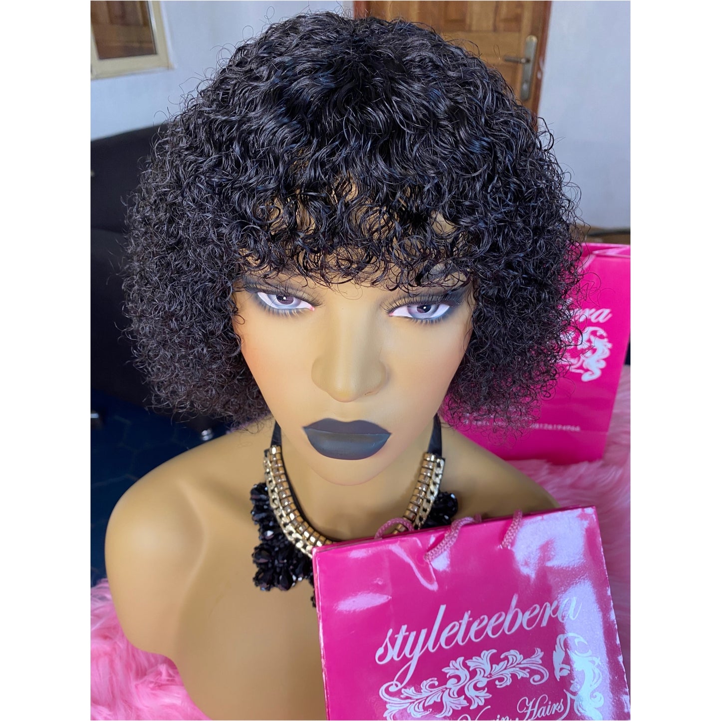 Cassy curly bang wig