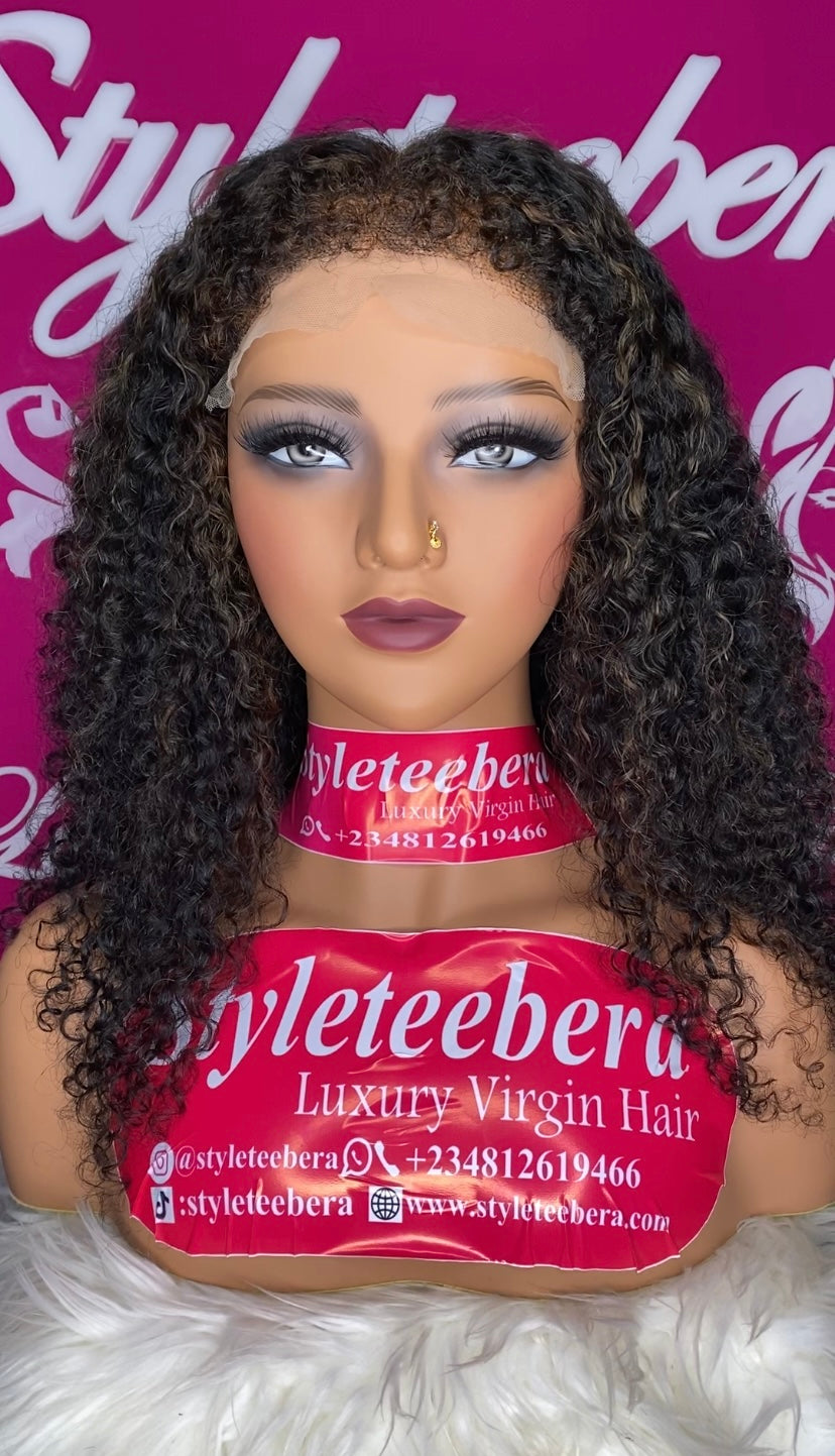 Loose curly with piano highlights