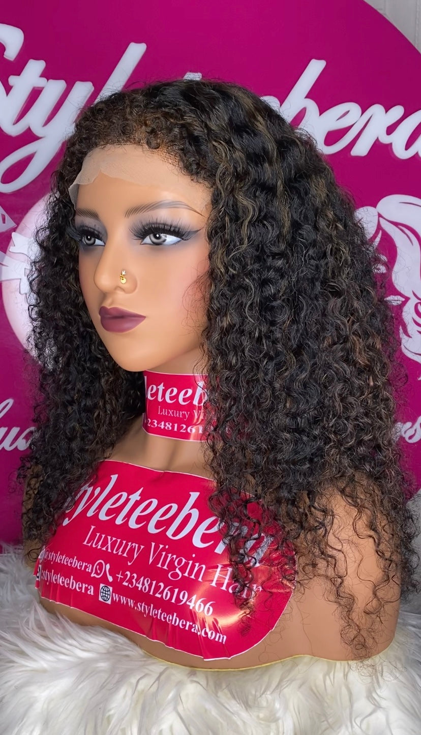 Loose curly with piano highlights