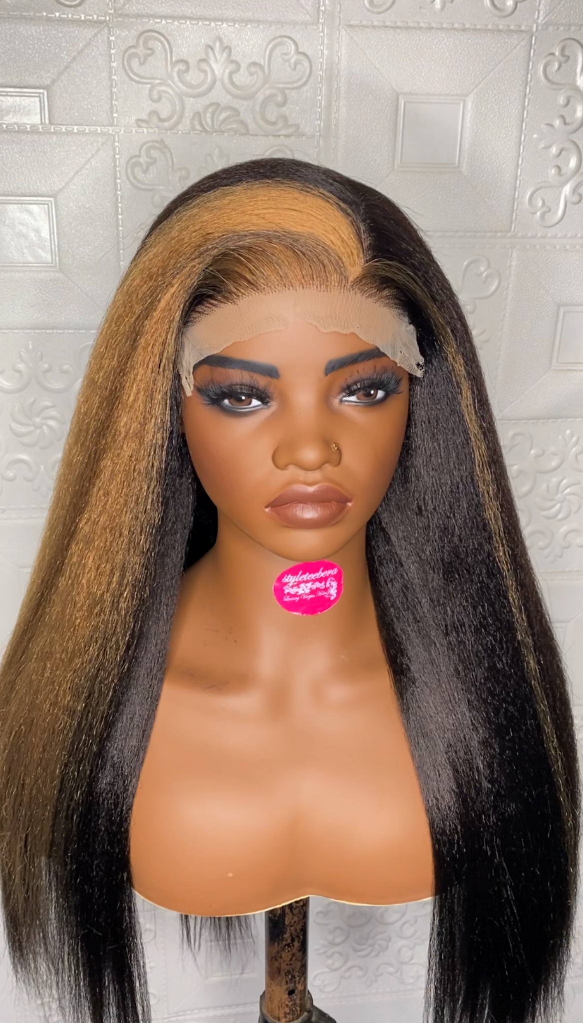 Havanah natural kinky straight wig(with blonde birthmark highlight)