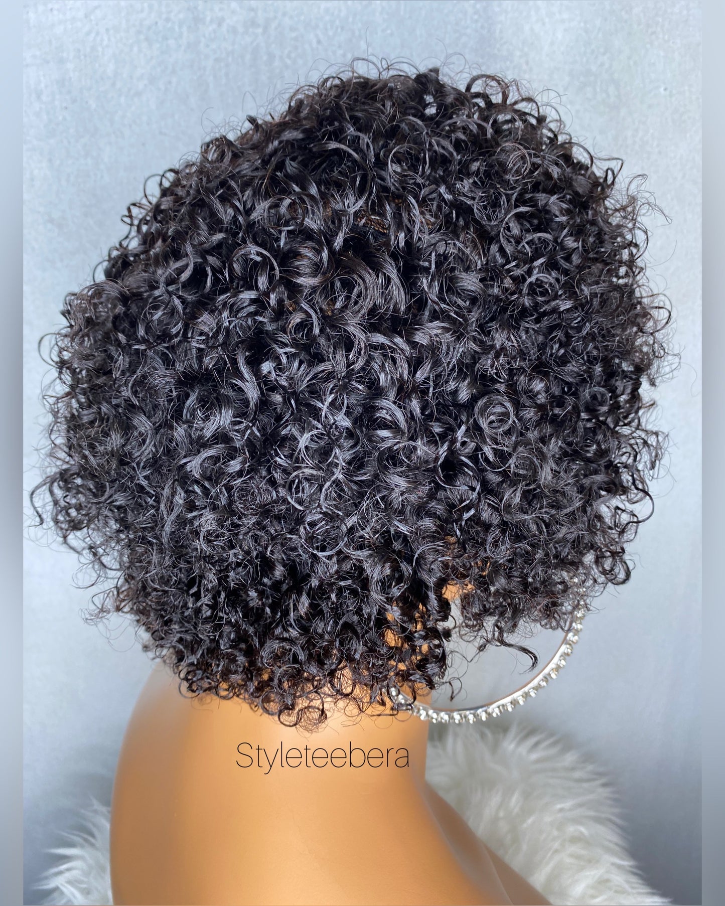 Loose curly bang wig